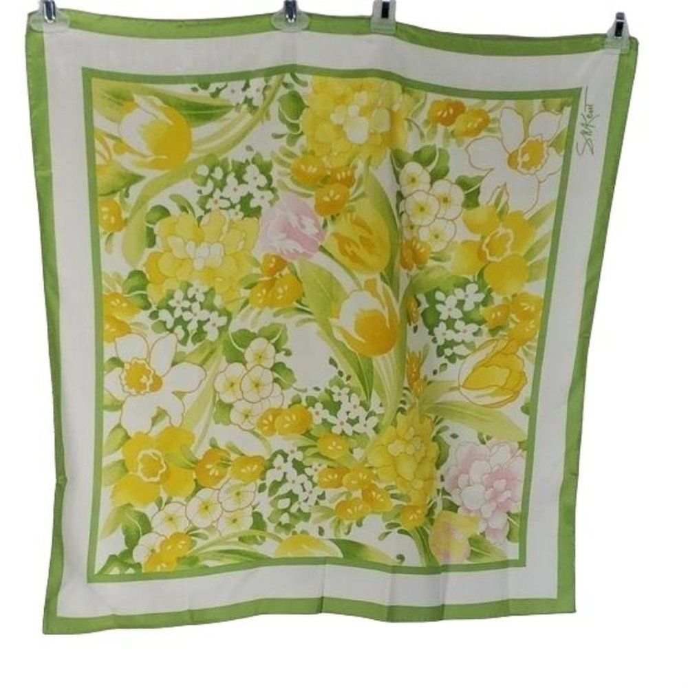 Vtg Avon SM Kent Yellow Floral‎ Print Scarf